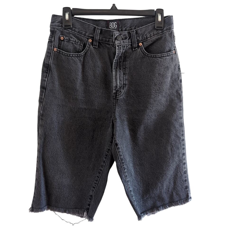 BDG Urban Outfitters Black Knee Length Bermuda Jean Shorts Size 28